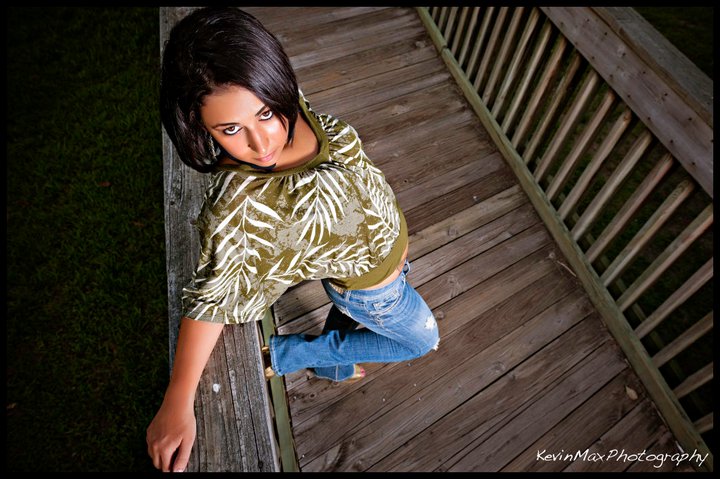 Female model photo shoot of Samantha Giampietro by kevinmaxphotography