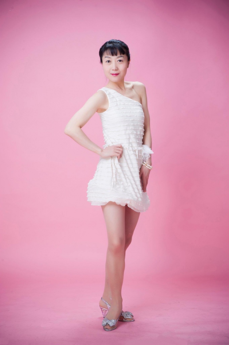 Female model photo shoot of Gia Wang in new york