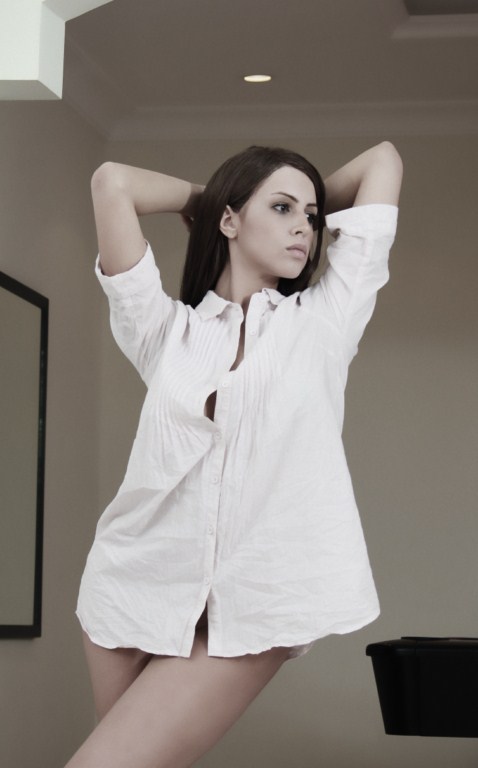 Female model photo shoot of Celina Godoy