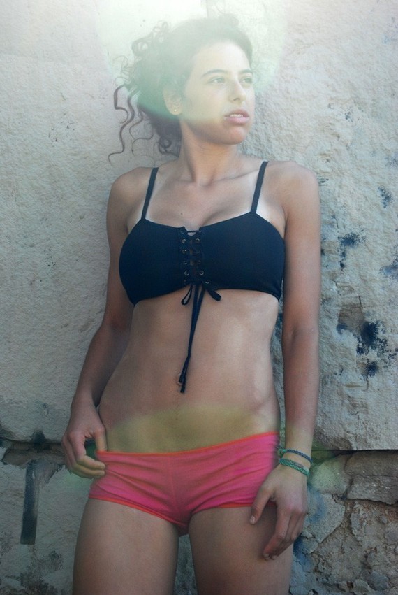 Female model photo shoot of Ana Skolnik  in Montrose beach