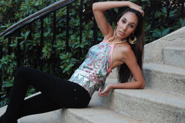 Female model photo shoot of Gabriella sofia