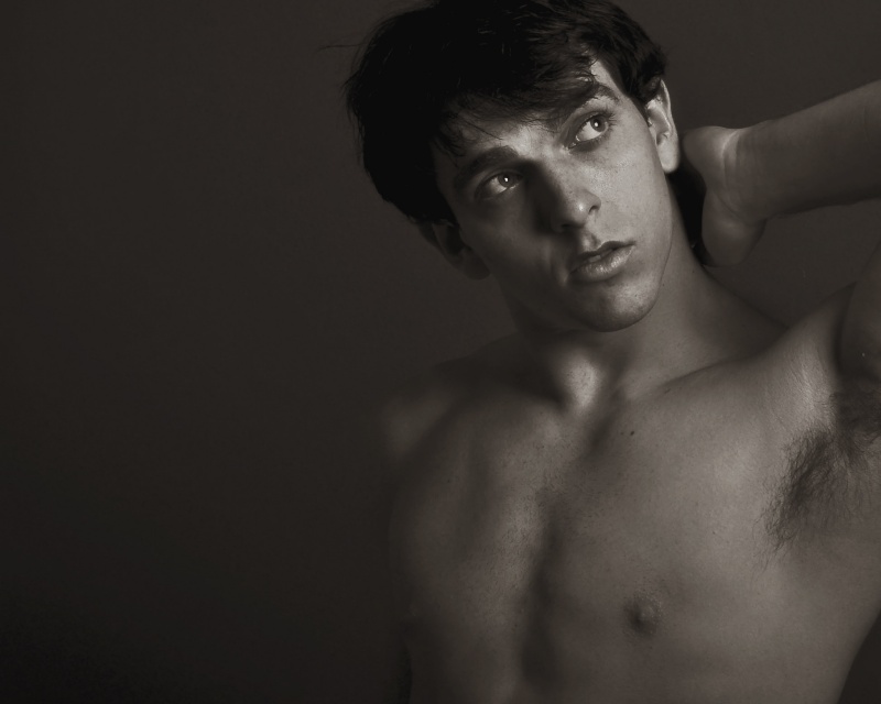 Male model photo shoot of Guy LeRoy