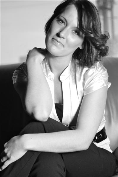 Female model photo shoot of Lauren Grant