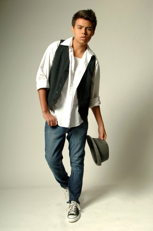 Male model photo shoot of Mykel Saucedo