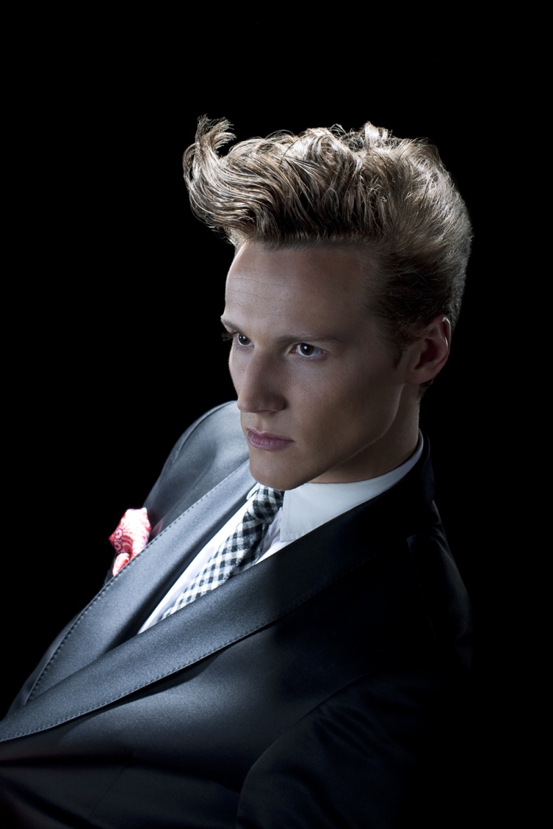 Male model photo shoot of Daniele De Angelis in london