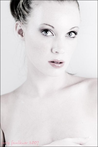 Female model photo shoot of Nicole Lantieri