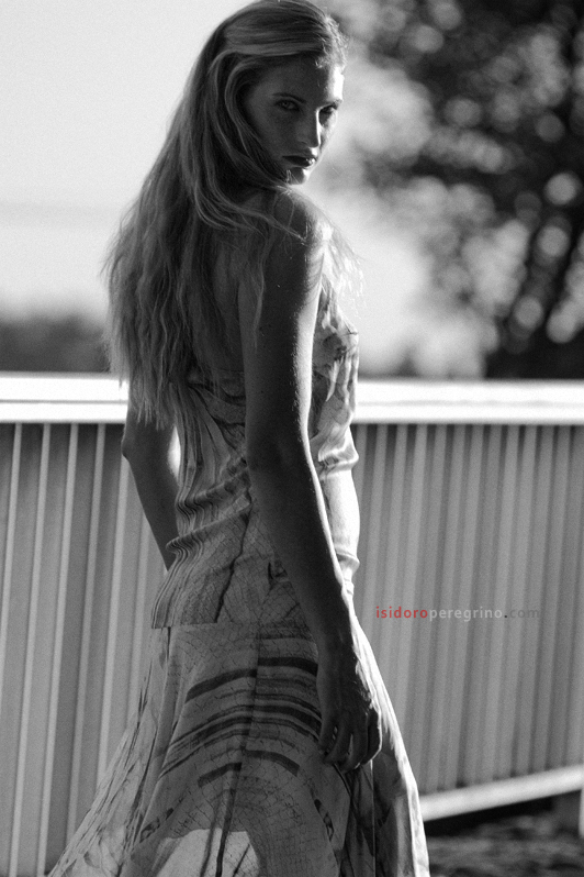 Female model photo shoot of BeauxJean by I P in Bad Soden