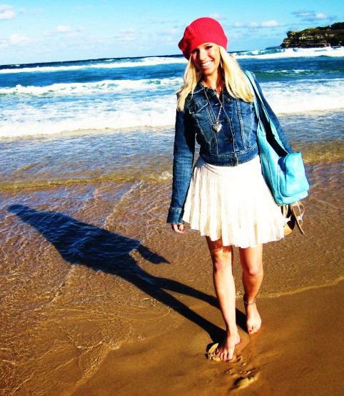 Female model photo shoot of MissLayne in Bondi Beach, Australia