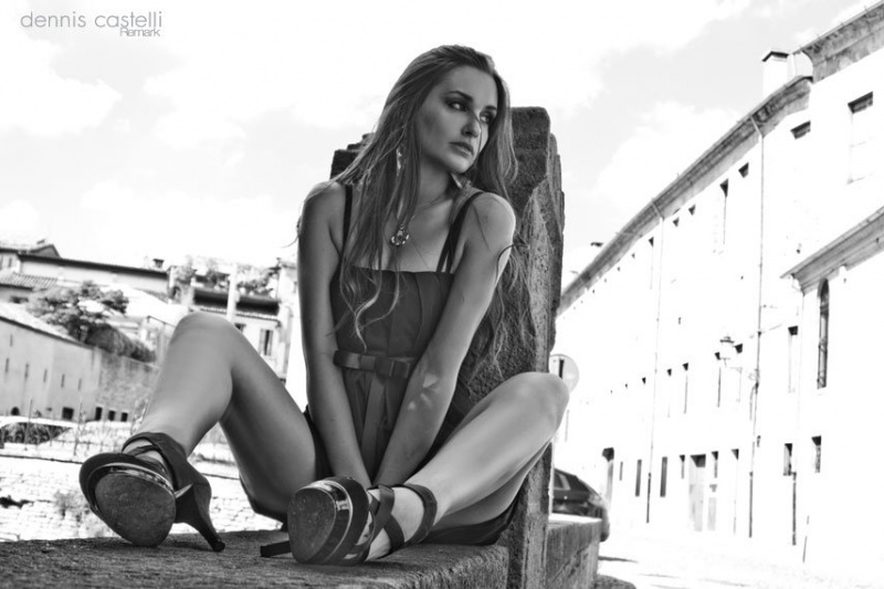 Female model photo shoot of Alessandra Zuccarello