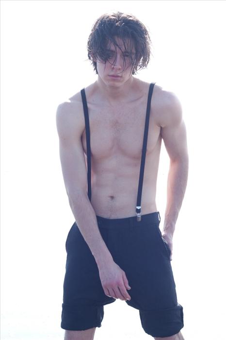 Male model photo shoot of Ian Liska