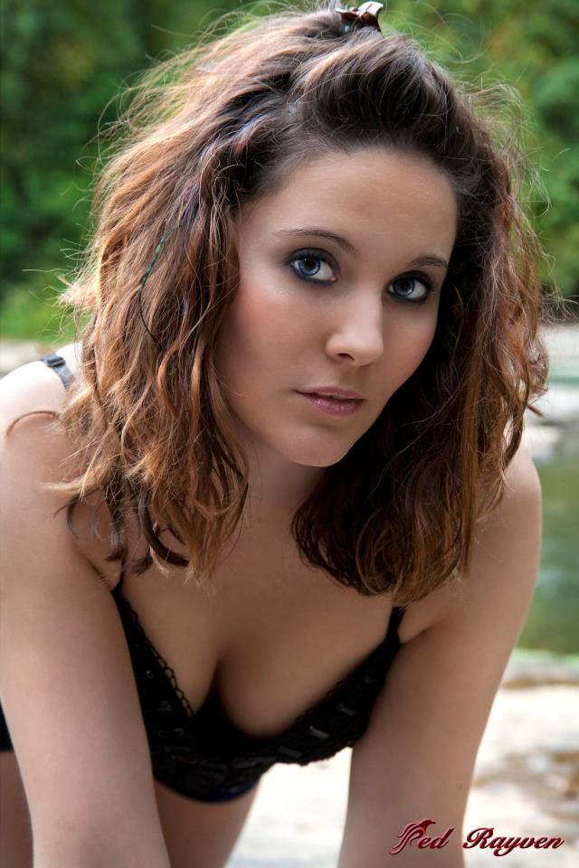Female model photo shoot of Nikki919 by Red Rayven Photography