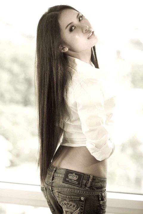 Female model photo shoot of Prisaya in Bangkok
