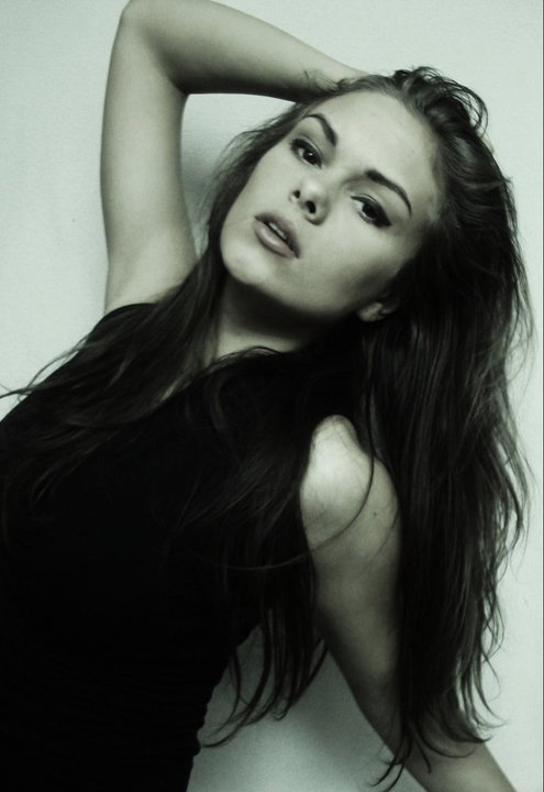 Female model photo shoot of Valerija Kuzmica
