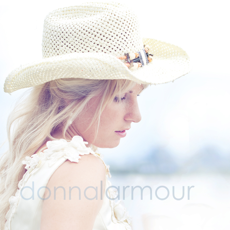 Female model photo shoot of DonnaLarmour