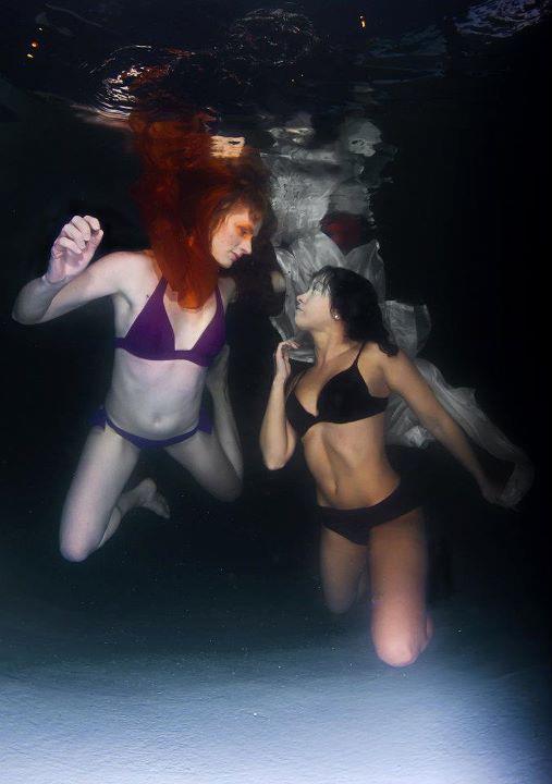 Female model photo shoot of Kit Kat Makeup Design, Jennifer-Evie and Kimber Ley  by Leigh Dunne Underwater