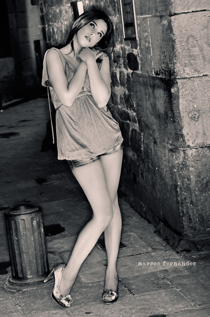 Female model photo shoot of Yaiza E M by marcos fernandez in Barcelona