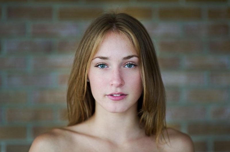 Female model photo shoot of Katelyn Mercer