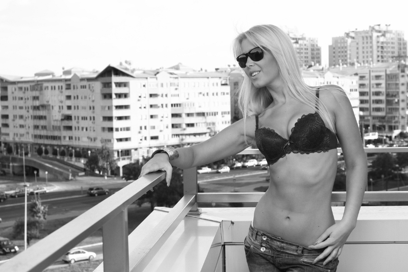 Female model photo shoot of Lara Bajcetic in Belgrade