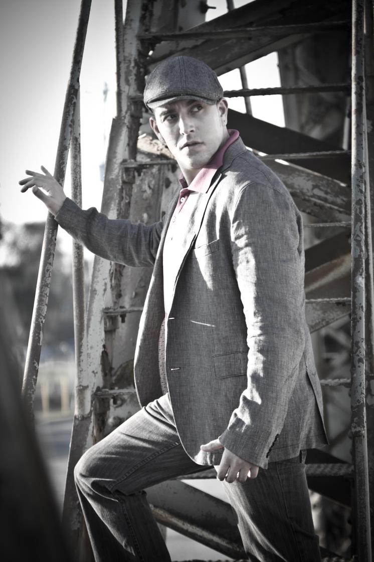 Male model photo shoot of Dario Rossi