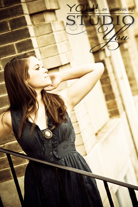 Female model photo shoot of Lindsey Seymore in roxboro, nc
