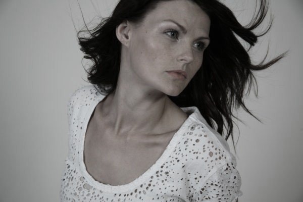 Female model photo shoot of Rebecca Anderson-Smith