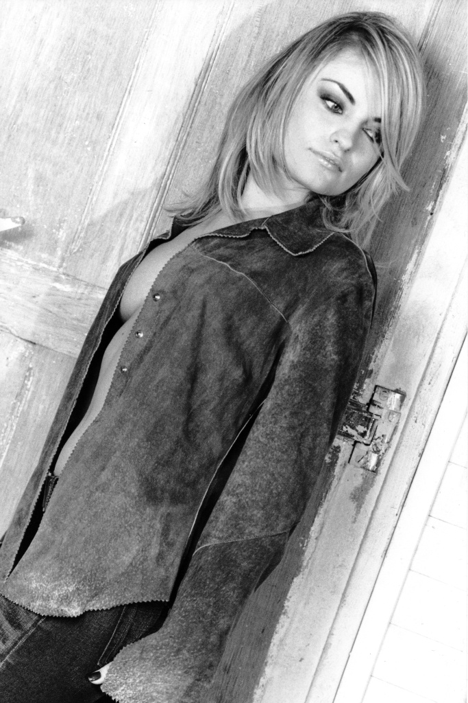 Female model photo shoot of Victoria d Anele