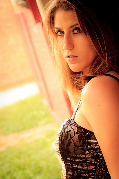 Female model photo shoot of Grey Kelleigh