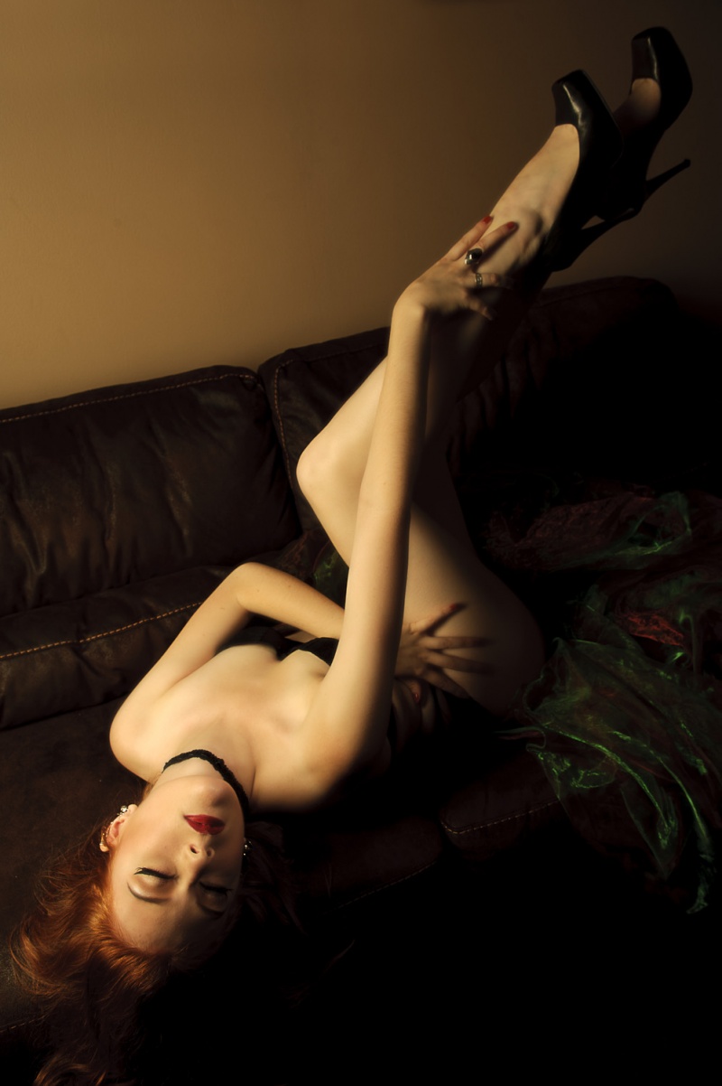 Female model photo shoot of Absinthe De Lirium