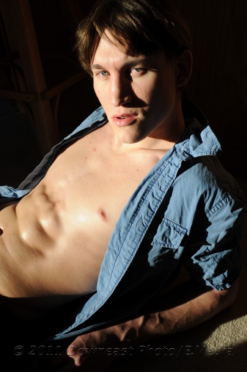 Male model photo shoot of Heath MA