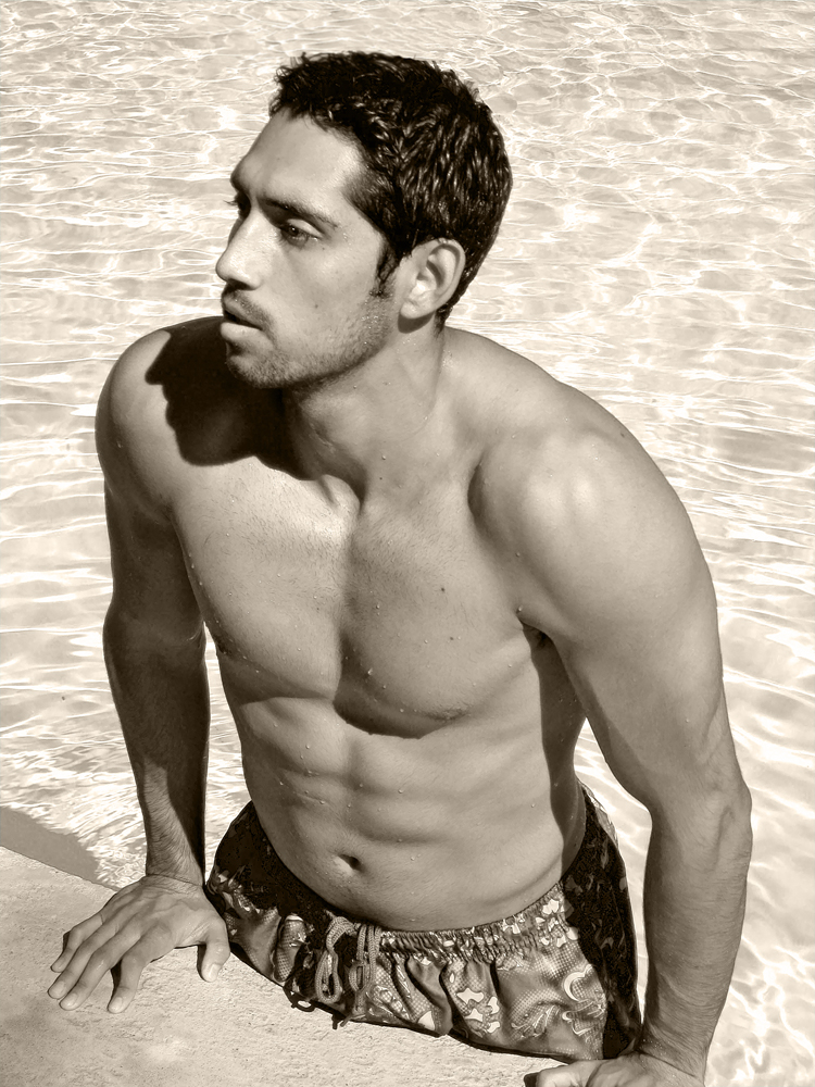 Male model photo shoot of Fernando Gamboa