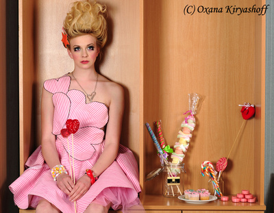 Female model photo shoot of Oxana Tog