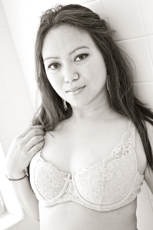 Female model photo shoot of Sun Sunee by Marshall Bradford in Las Vegas