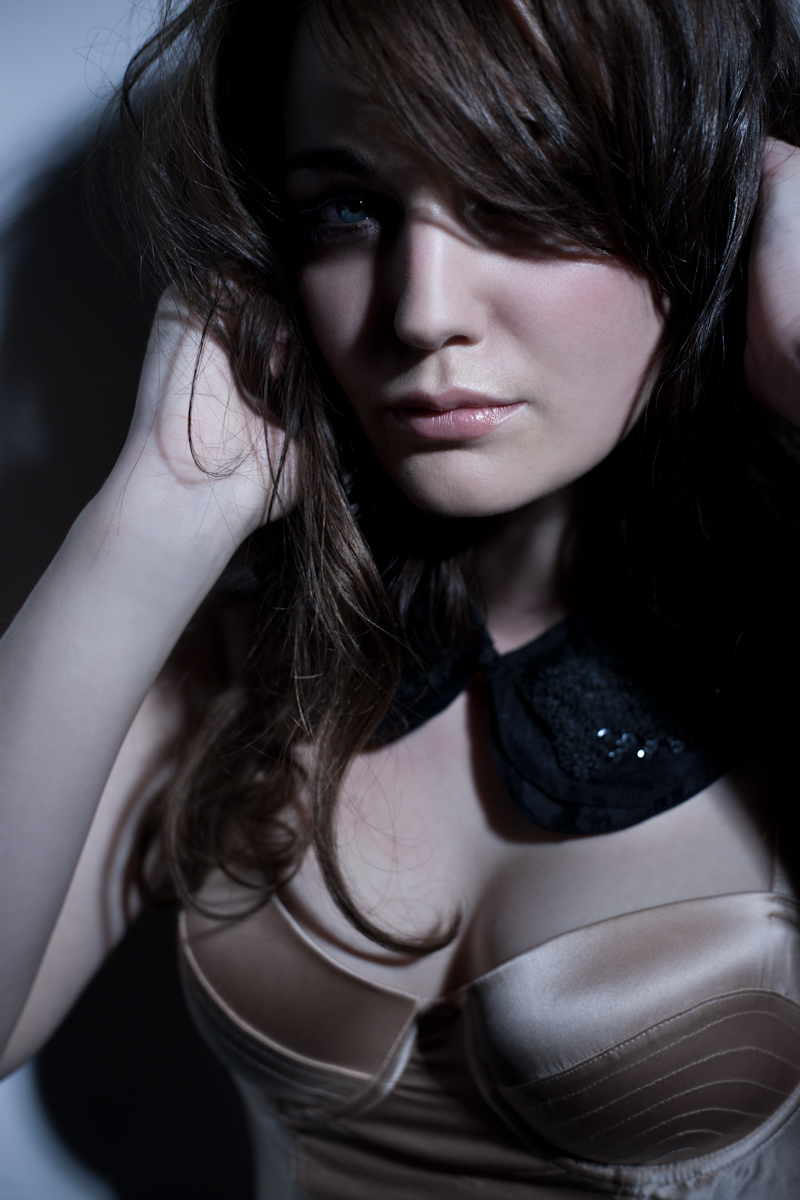 Female model photo shoot of Rebecca R Hart
