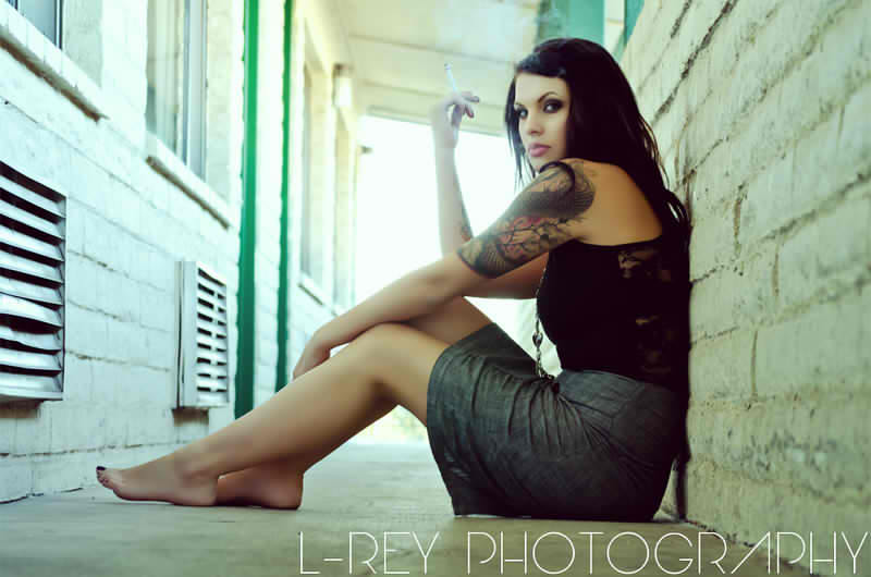Female model photo shoot of Mollie Perry by L-Rey Photography