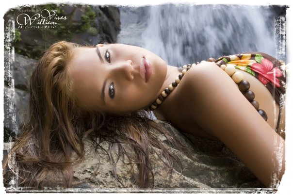 Female model photo shoot of Alice Piar in Yunque, Puerto Rico