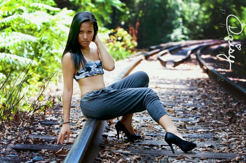 Female model photo shoot of Booksokha
