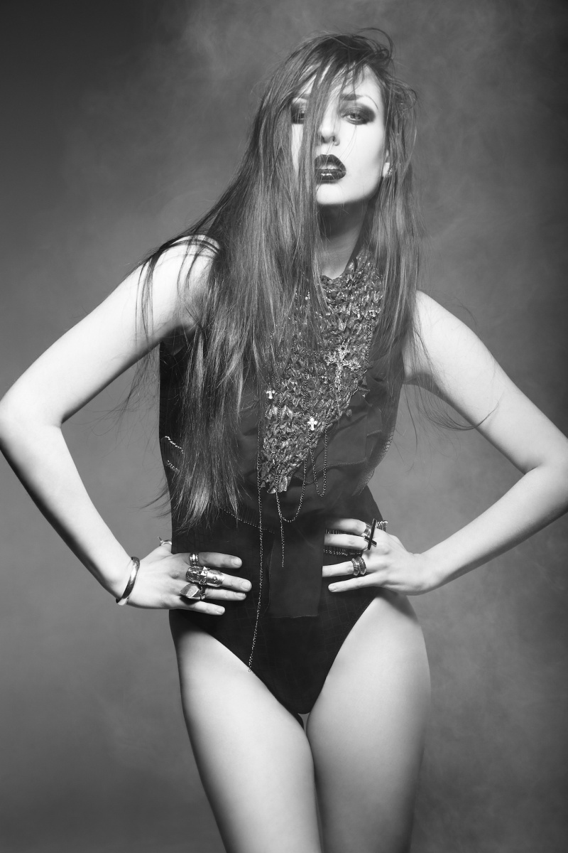 Female model photo shoot of Sarah Gibbs by Vlad Savin Photography in PSC Studios