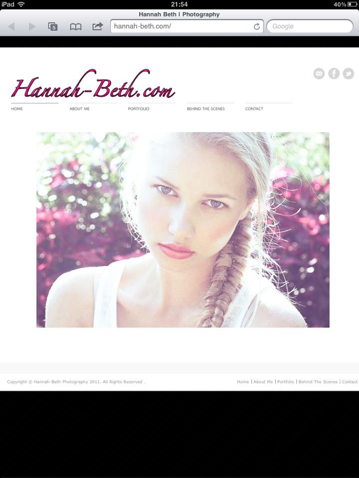 Female model photo shoot of Hannah-Beth