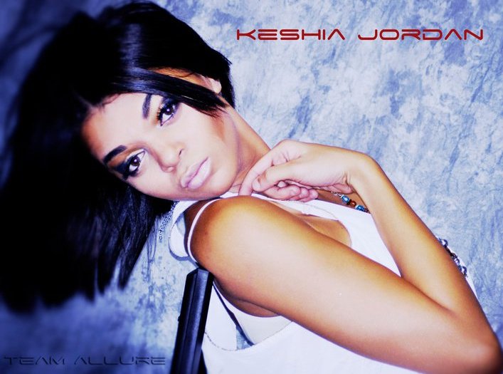 Female model photo shoot of Keshia Jordan in Chicago