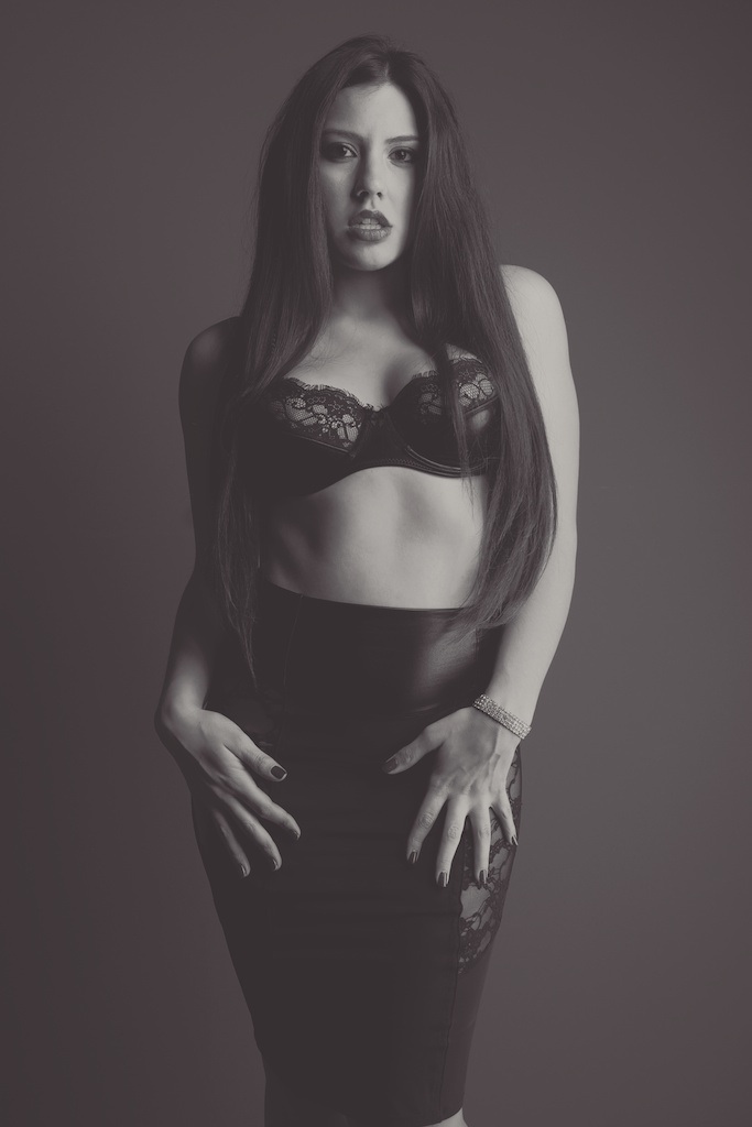 Female model photo shoot of Missy Va Voom  by Sergio Fotographer