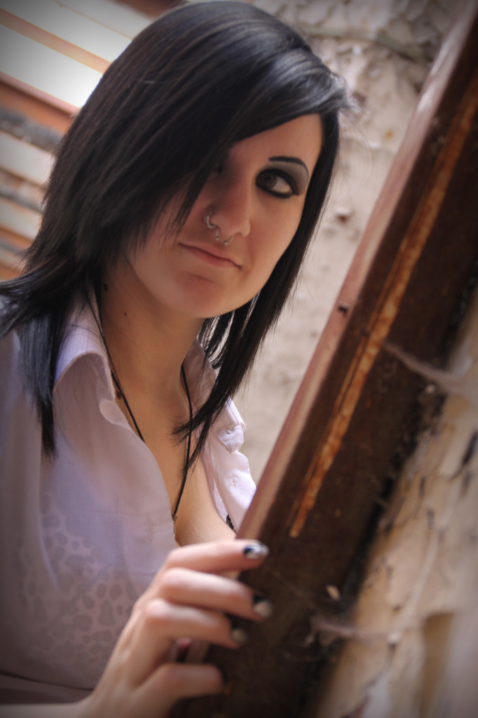 Female model photo shoot of Lizzie Von Roxx by SplitSecond Photography