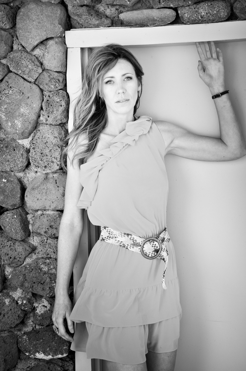 Female model photo shoot of ReneeRodgers in Bumble Bee, AZ
