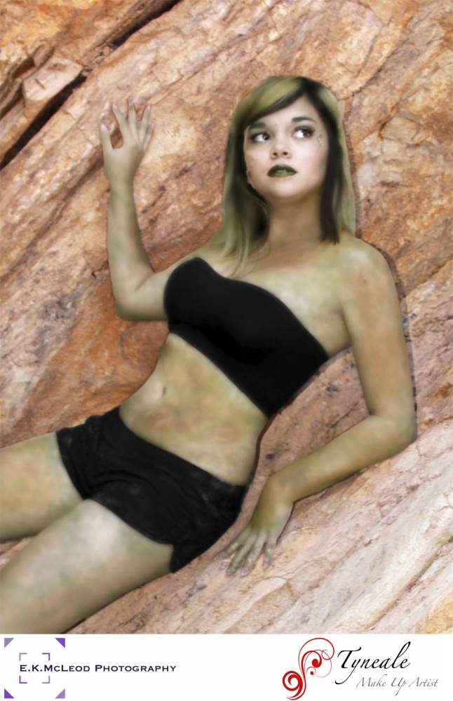 Female model photo shoot of Loreleixxo in Brassall Rock Quarry Reserve