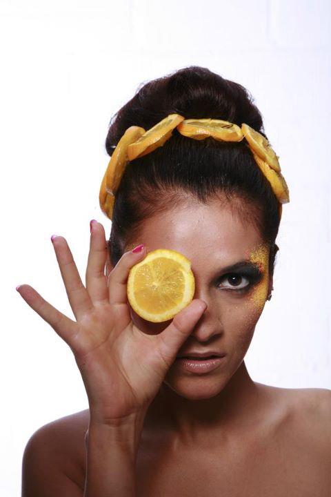 Female model photo shoot of Melissa Robinson MakeUp