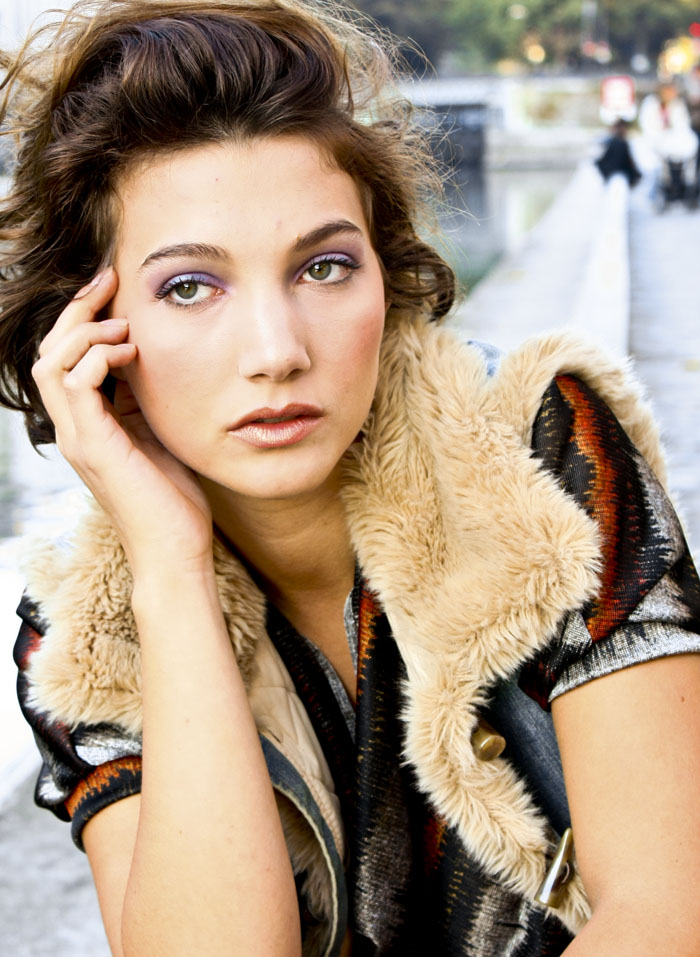 Female model photo shoot of photographe-myriam in Paris