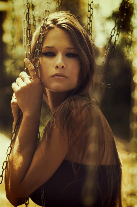 Female model photo shoot of Julia Dunin