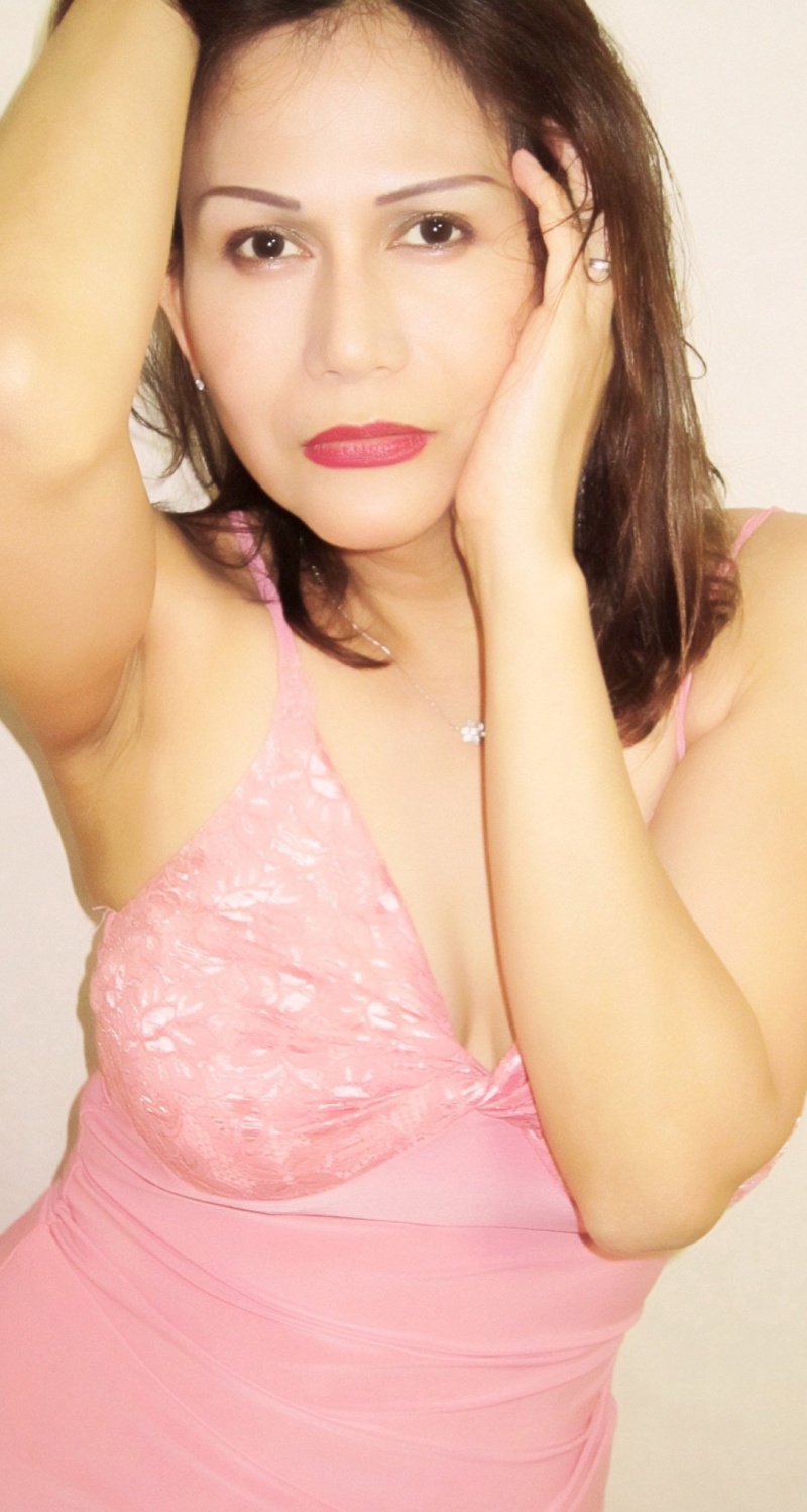 Female model photo shoot of Sandra_Okamoto