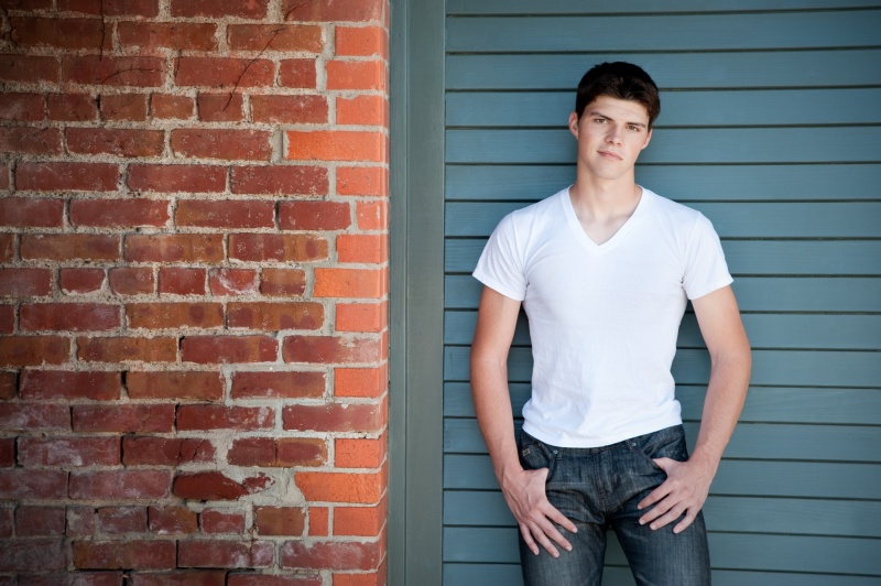 Male model photo shoot of Ben Gilmore