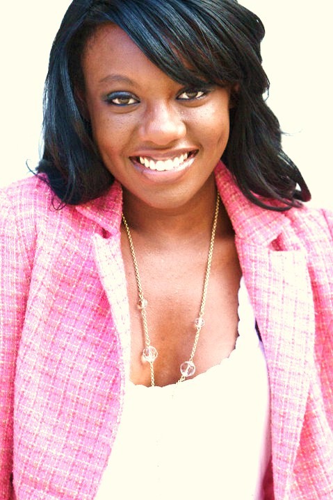Female model photo shoot of Courtney Igbo