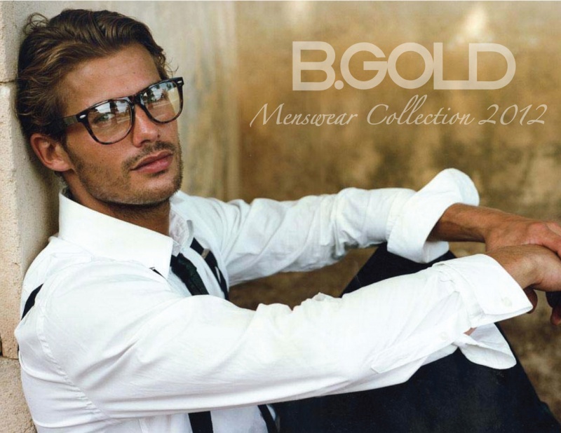 Male model photo shoot of Maximo Garcia 
